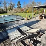 Vila Contemporaine Avec Piscine Sur 4000 M2 A Rodez 9 Personnes Onet-le-Château