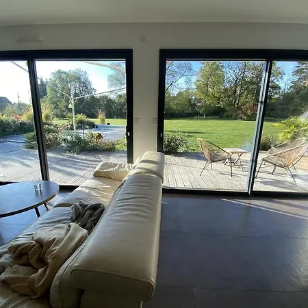 Willa Contemporaine Avec Piscine Sur 4000 M2 A Rodez 9 Personnes