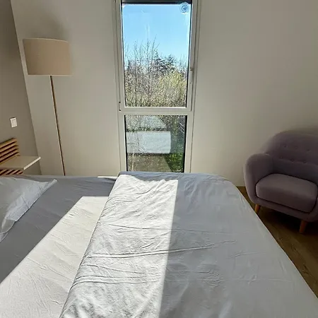 Villa Contemporaine Avec Piscine Sur 4000 M2 A Rodez 9 Personnes Onet-le-Château